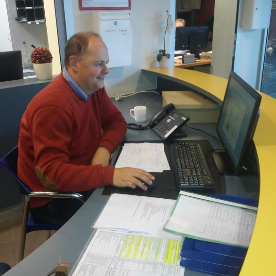 Begeleid werken Dominiek Savio - kantoorwerk